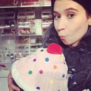 Meet your Posher, Luz